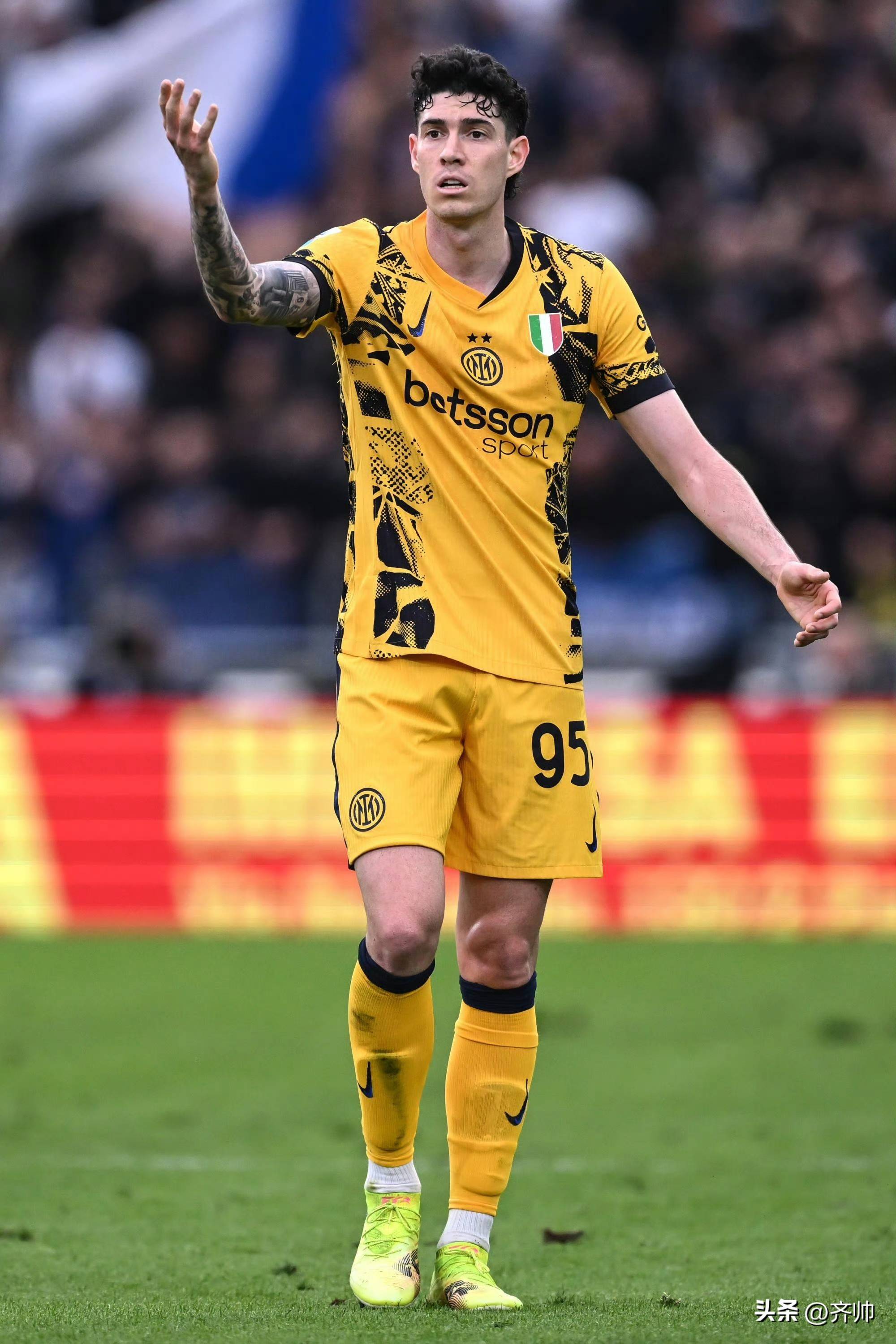 太狠了！国际米兰国际比赛日临场应变德约科维奇与30激战掘金分钟，集结日密尔沃基雄鹿调整名单以备全明星赛的简单介绍