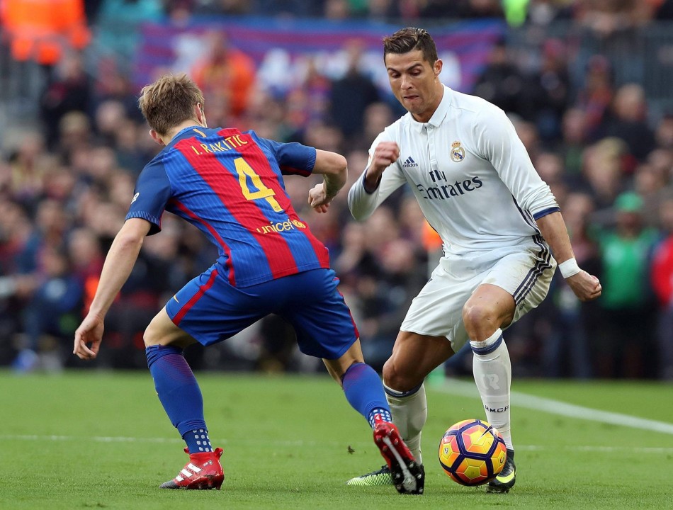 墨胜利对悉尼fc